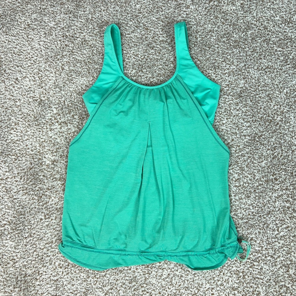 Lululemon Tank Top Womens 10 Green Athletic Built in Bra Pleated Drawstring Gym